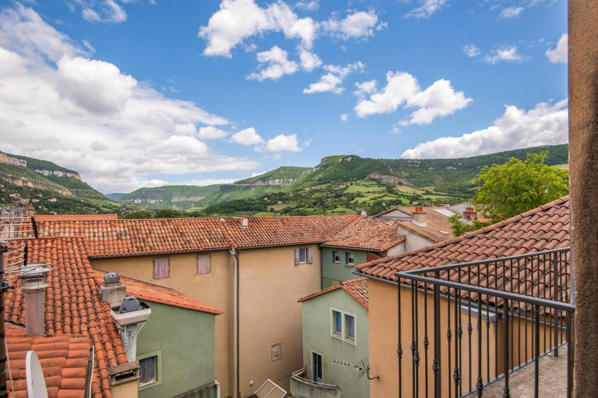 Panoramique Balcon Wifi Centre-Ville Millau Zewnętrze zdjęcie